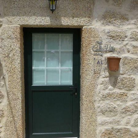 Casas Da Villa - Monsanto - Oliveira E Videira Relva  Exterior foto
