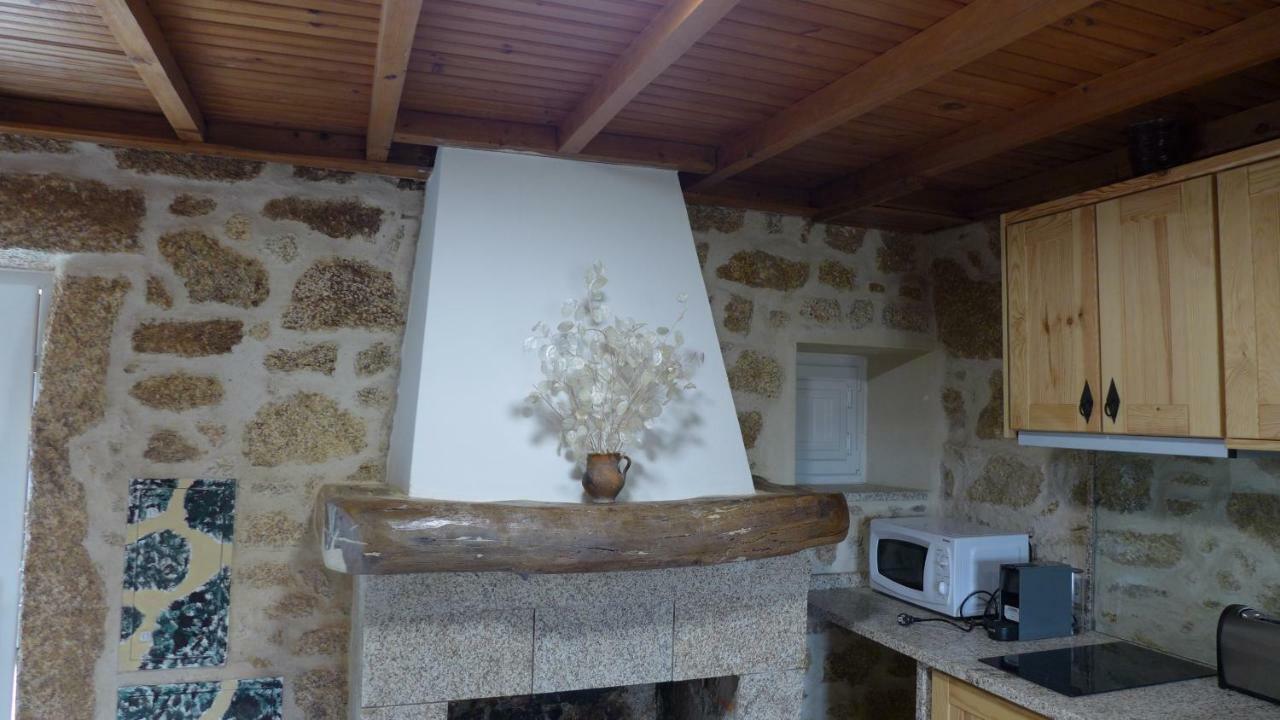 Casas Da Villa - Monsanto - Oliveira E Videira Relva  Exterior foto