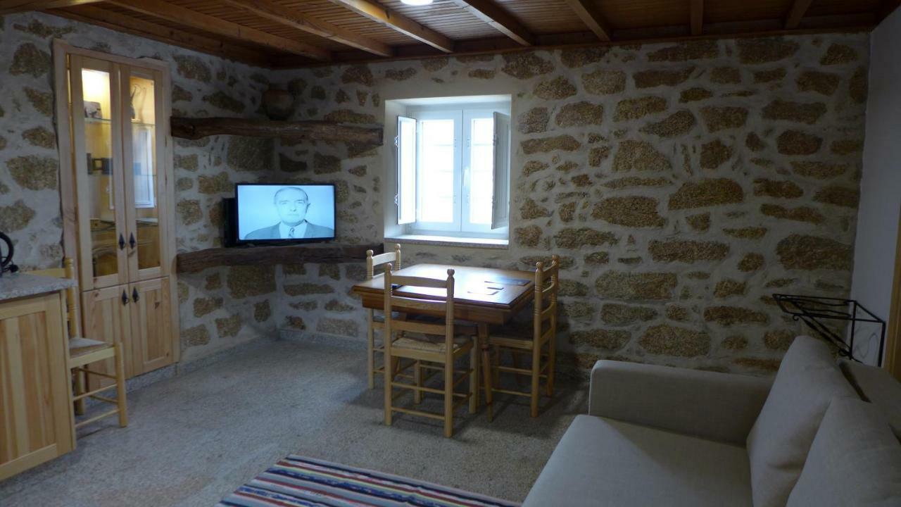 Casas Da Villa - Monsanto - Oliveira E Videira Relva  Exterior foto